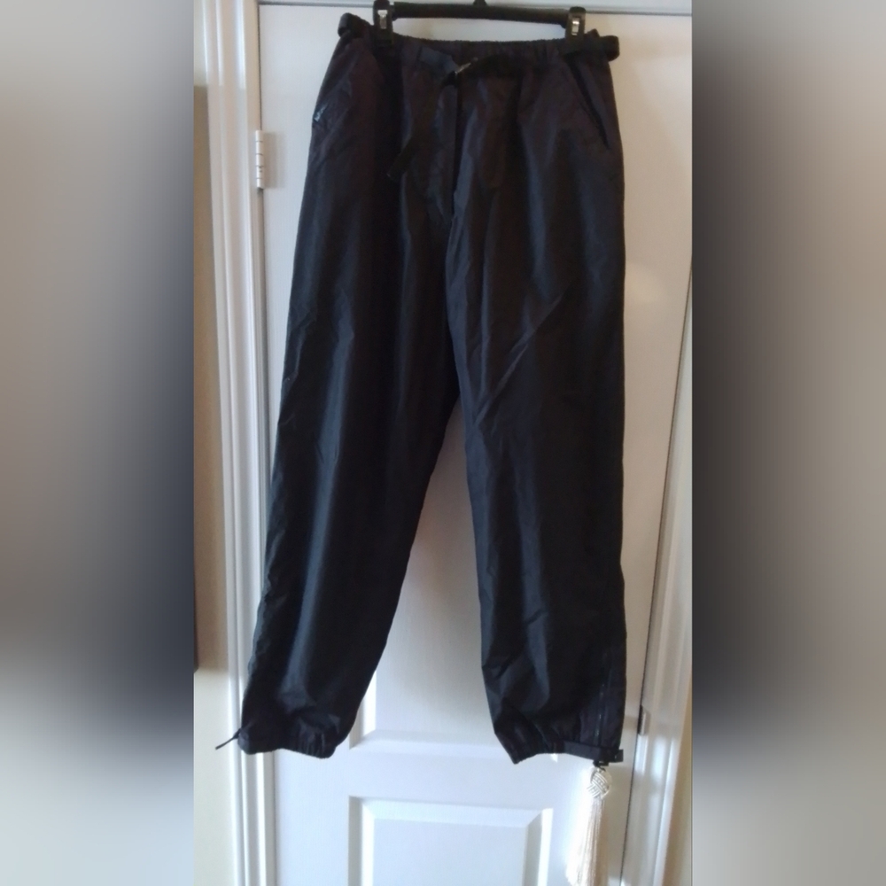 Women's Black Technical Performance Snow Pants In Size Medium